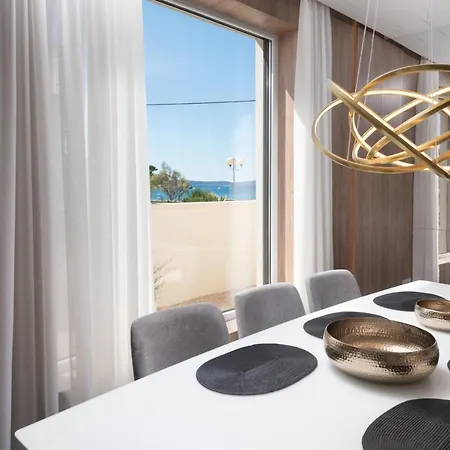 La Thea Lt Croatia *