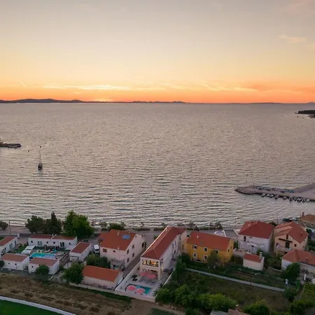 La Thea Lt Croatia Βίλα